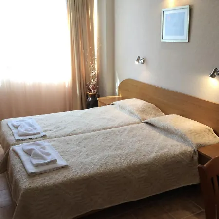 Park Briz Отель 3*