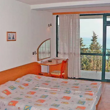 Park Briz Отель 3*