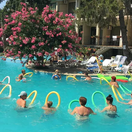 Park Briz Hotell 3*