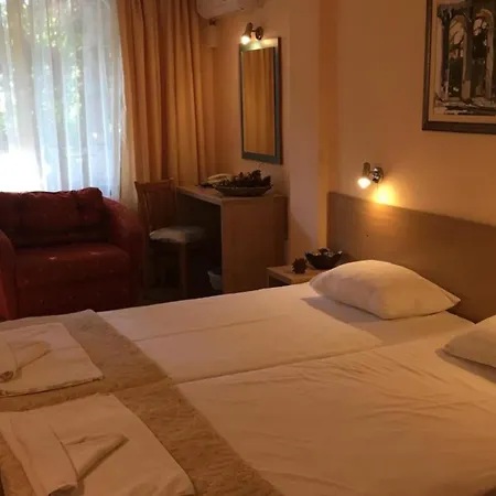 Hotel Park Briz 3*