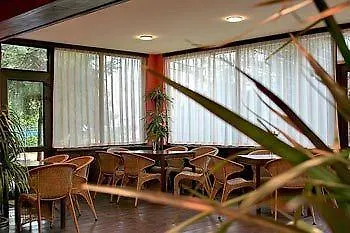 парк бриз - ол инклузив и безплатен паркинг Хотел