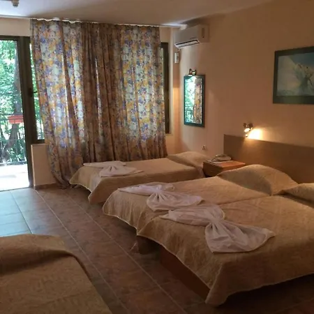 парк бриз - ол инклузив и безплатен паркинг Хотел