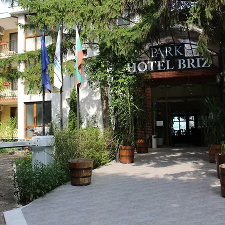 Park Briz Отель 3*